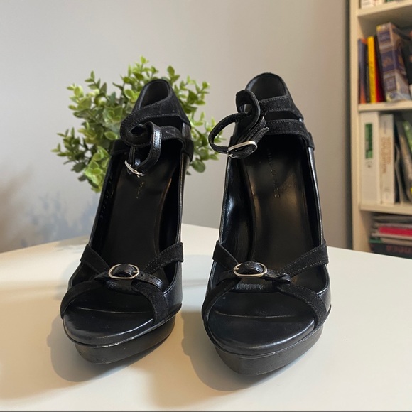 Balenciaga Leather Sandal - Picture 5 of 10